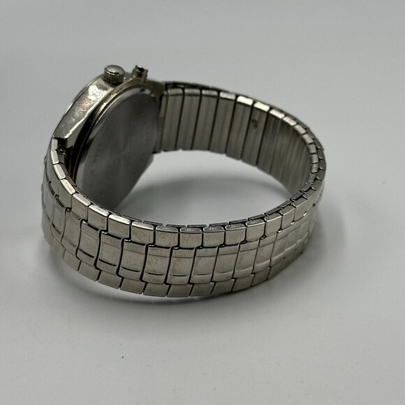 3/$30 Globlu Watch Men Silver White Dial Easy To Read Numbers Stretch Band 8" - Picture 6 of 12